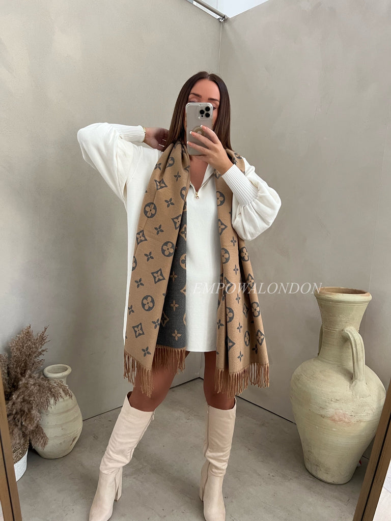 HONEYCOMB SCARF – Empowa Clothing